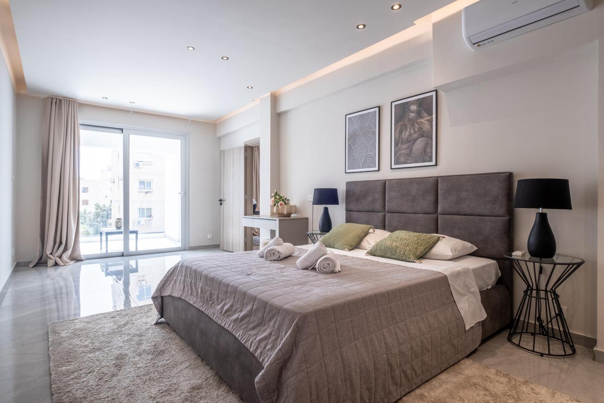 Georgiana Suites Larnaca Ngoại thất bức ảnh