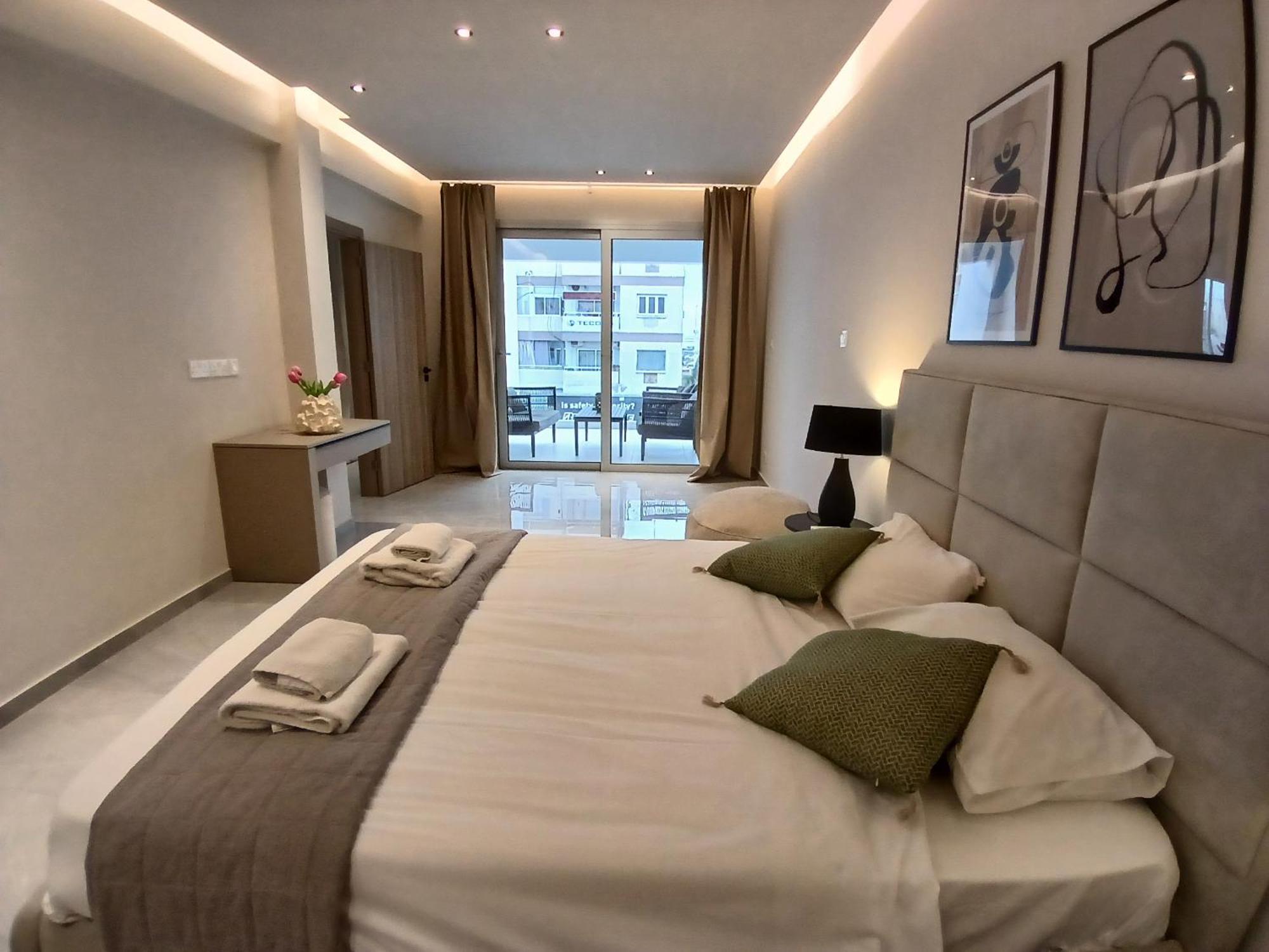 Georgiana Suites Larnaca Phòng bức ảnh