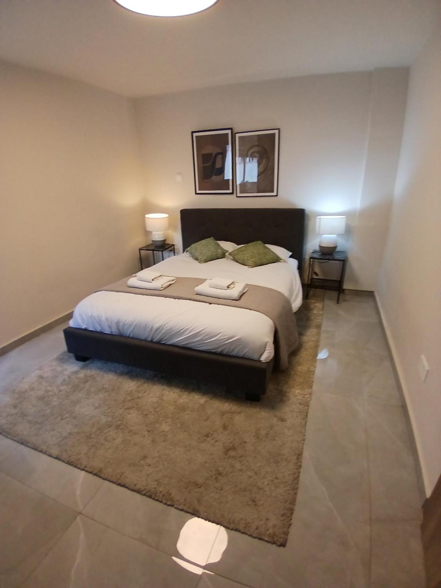 Georgiana Suites Larnaca Phòng bức ảnh